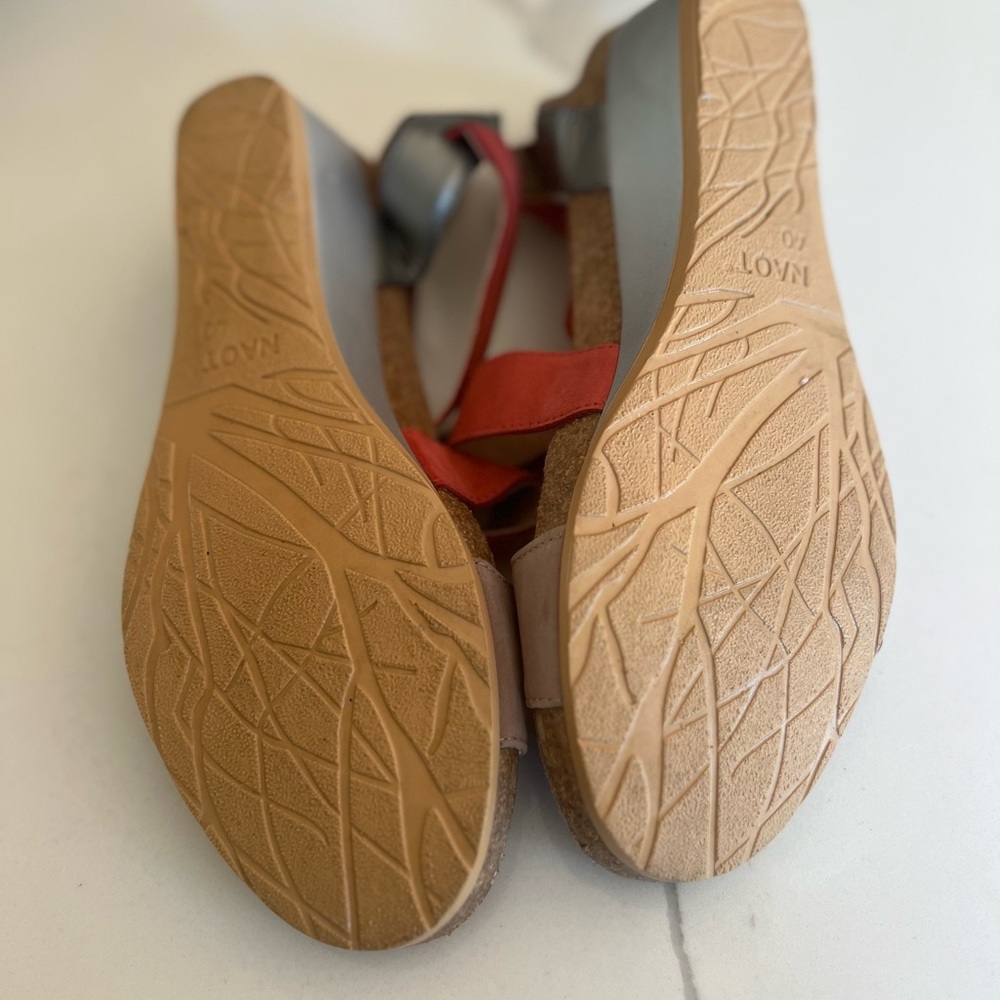 Naot Vixen tri-color sandal sz 40 - Picture 2 of 5